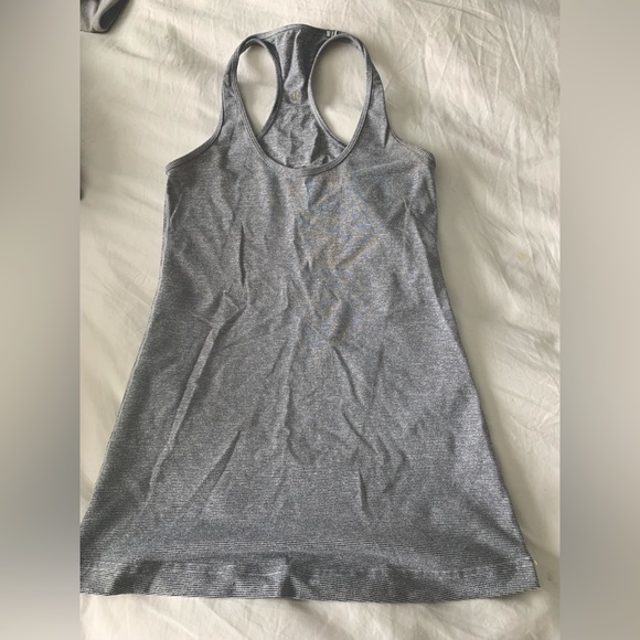 Lululemon Tank Top - Picture 1 of 3